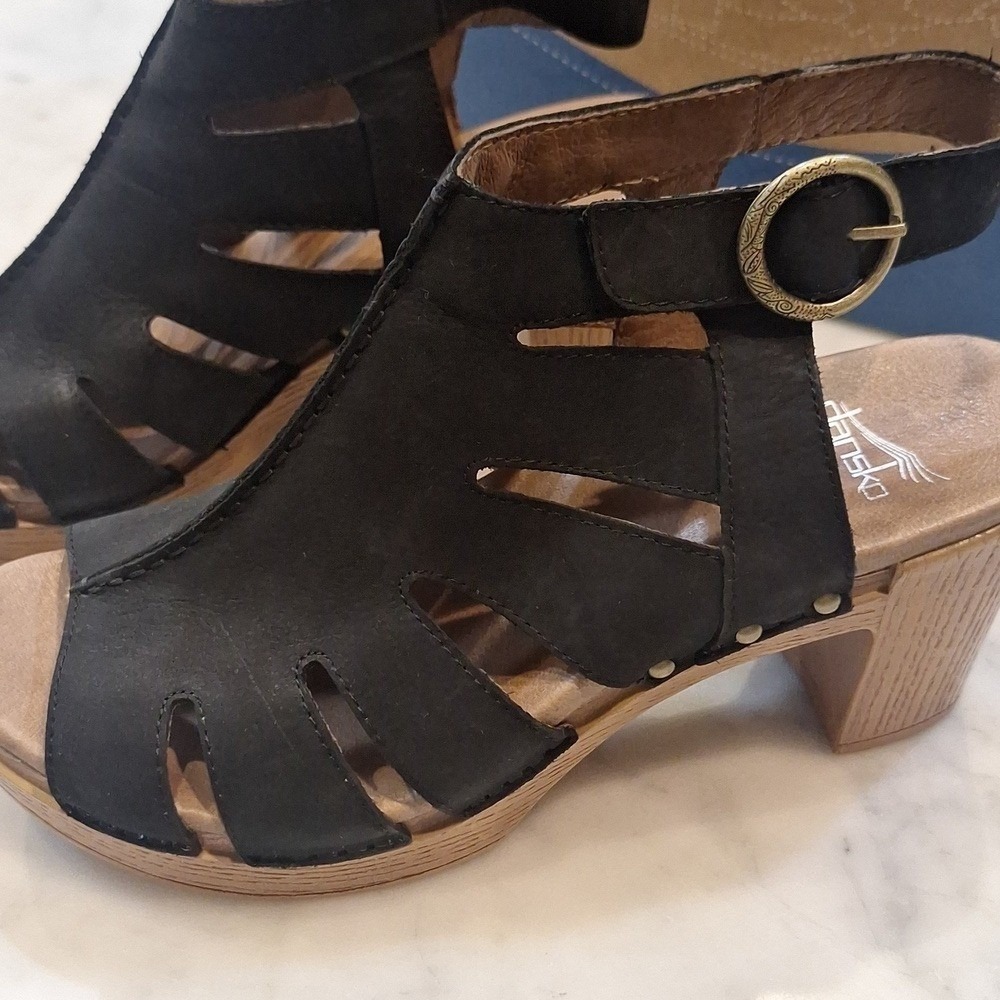 Dansko Demetra Black Nubuck Heeled Sandal PeepToe Bootie Sz 40= 9/9.5 Mules Boho - Picture 3 of 7